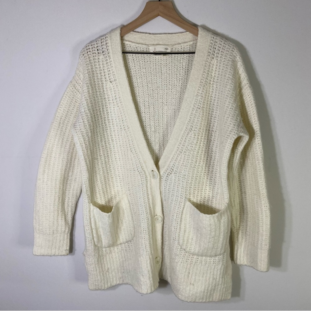 Anthropologie Oversized Cardigan Size XS in Cream/White